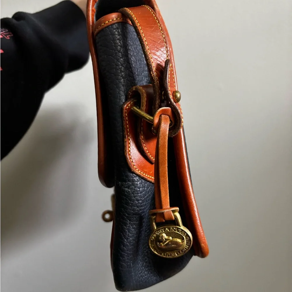Classic Navy and Brown Leather Satchel - Picture 3 of 9
